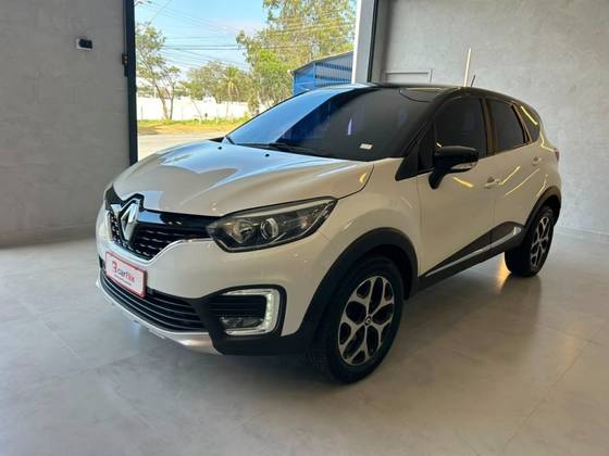 RENAULT CAPTUR 1.6 16V SCE FLEX INTENSE X-TRONIC RENAULT CAPTUR 1.6 16V SCE FLEX INTENSE X-TRONIC
